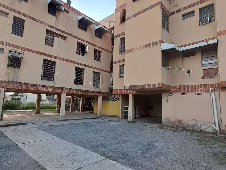 Apartamento en Urbanizacion las Acacias, Maracay - 1
