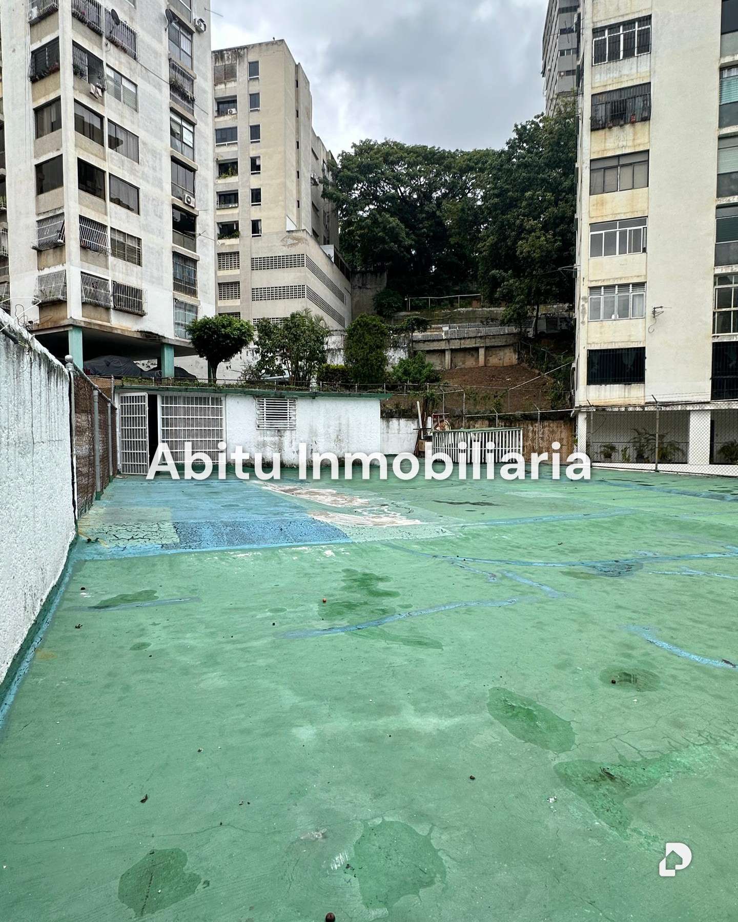 Casa en Los Chaguaramos, Caracas – 19