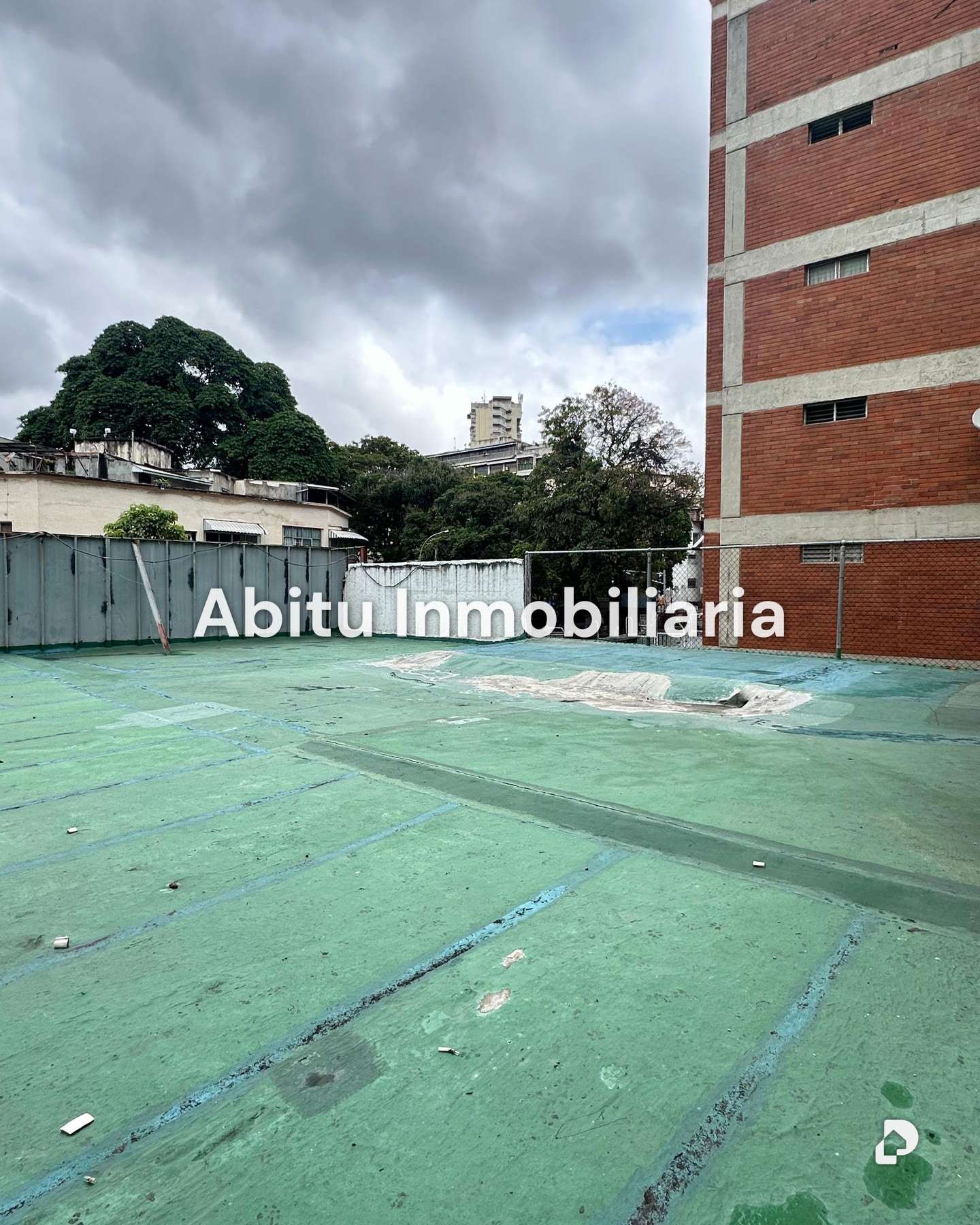 Casa en Los Chaguaramos, Caracas – 20
