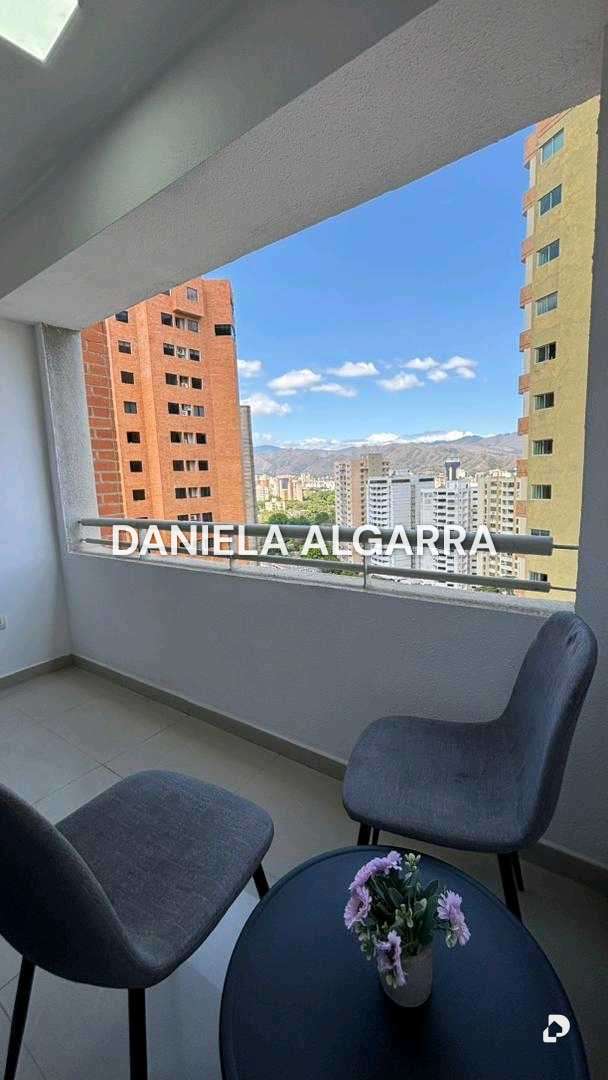 Apartamento en Las Chimeneas, Valencia – 23
