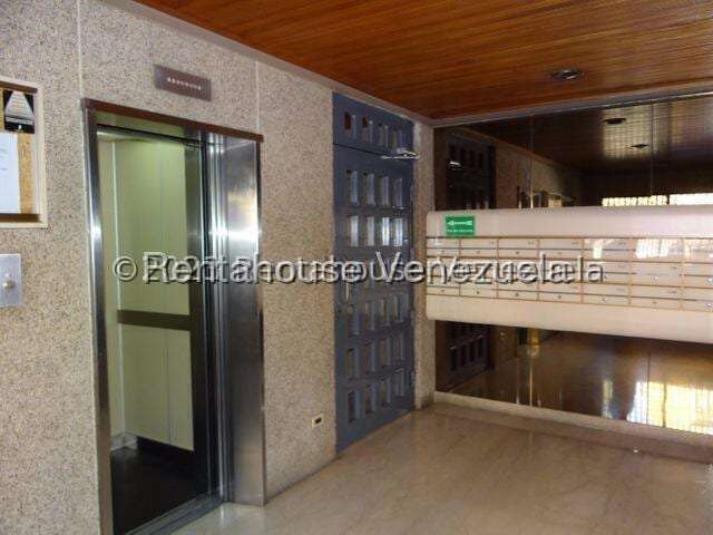 Apartamento en Los Palos Grandes, Caracas