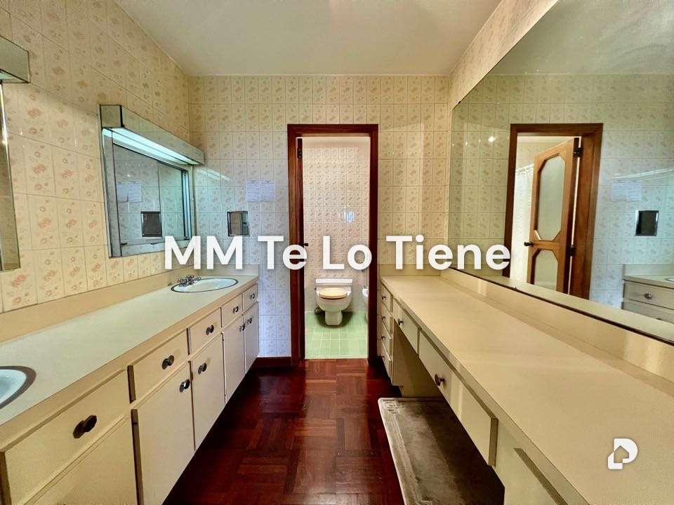 Casa en Tusmare, Caracas – 18