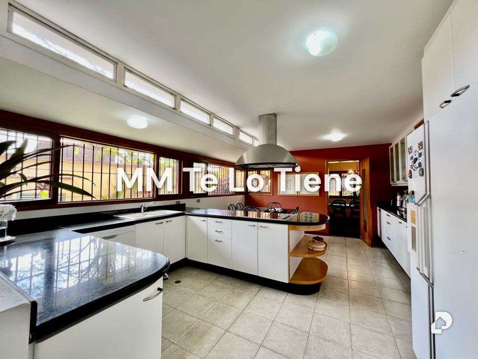 Casa en Tusmare, Caracas – 8