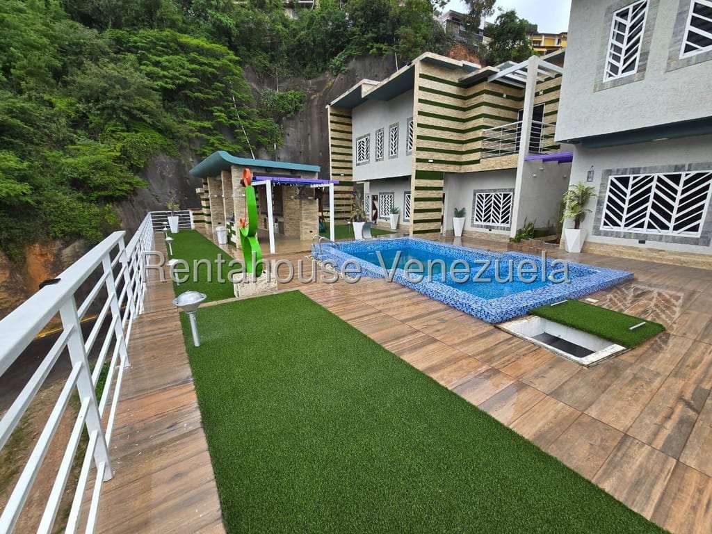 House in Colinas de Santa Mónica, Caracas - 1