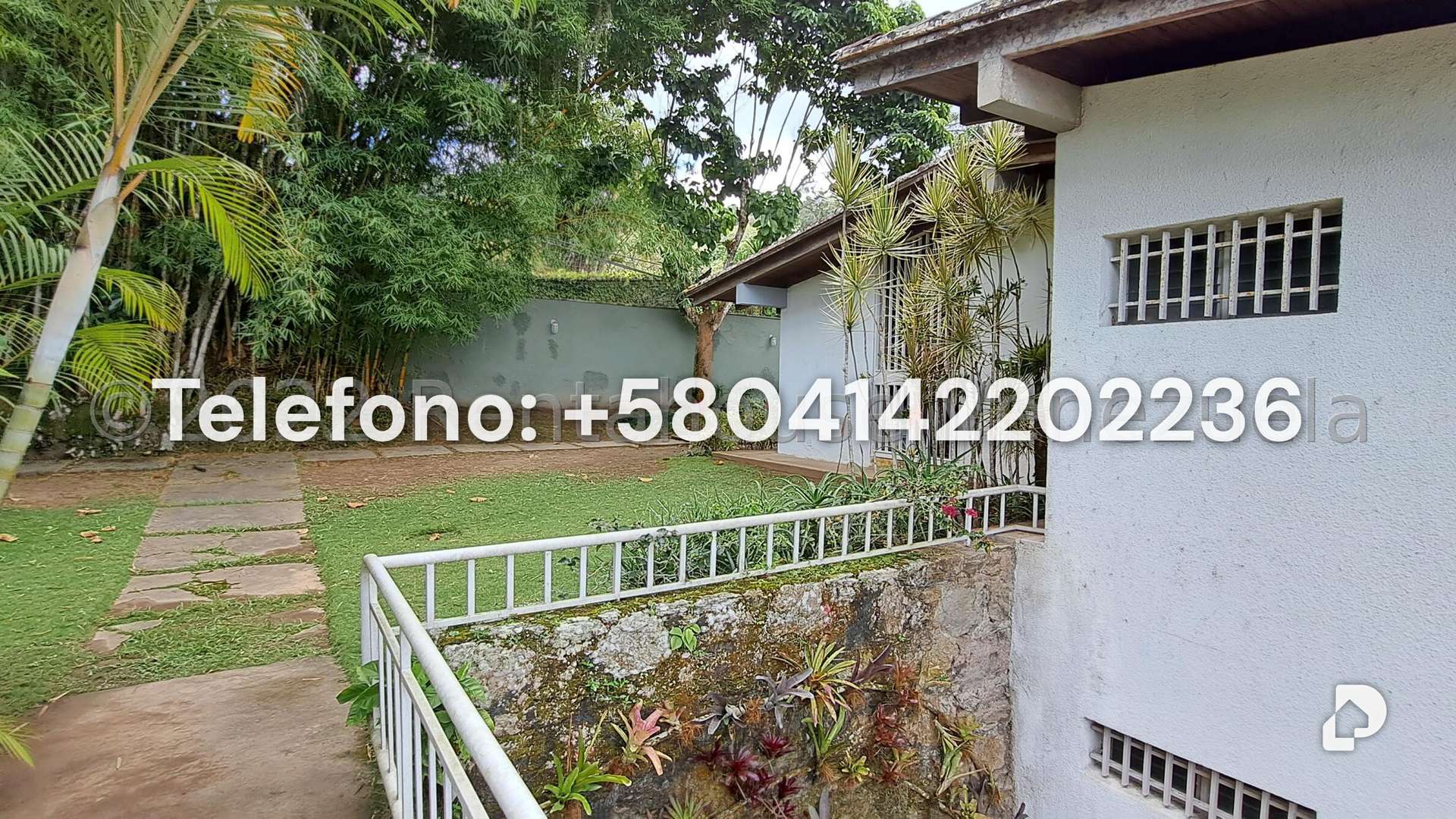 Casa en Alto Hatillo, Caracas – 30