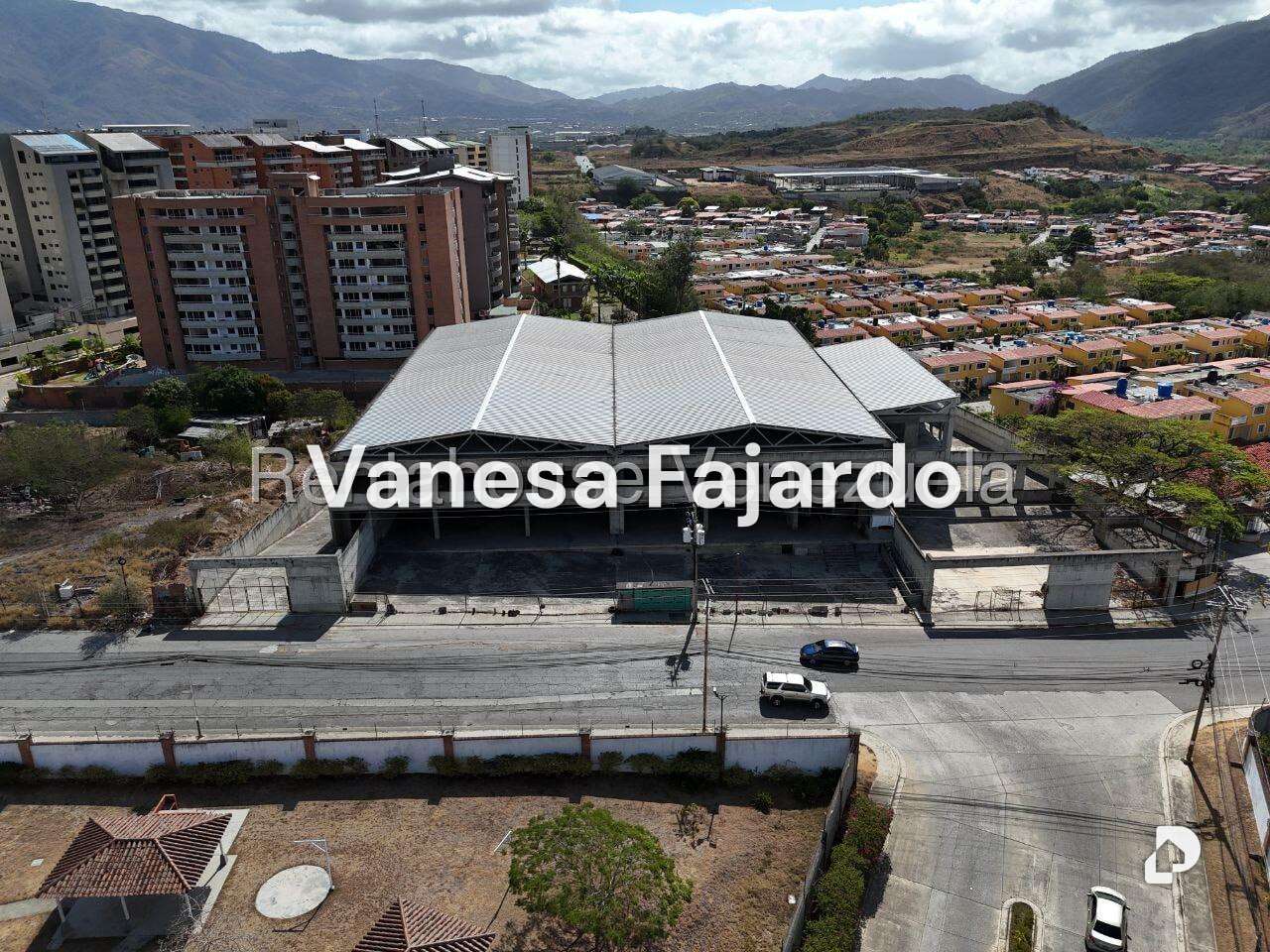 Local comercial en Valle Grande, Guatire – 6