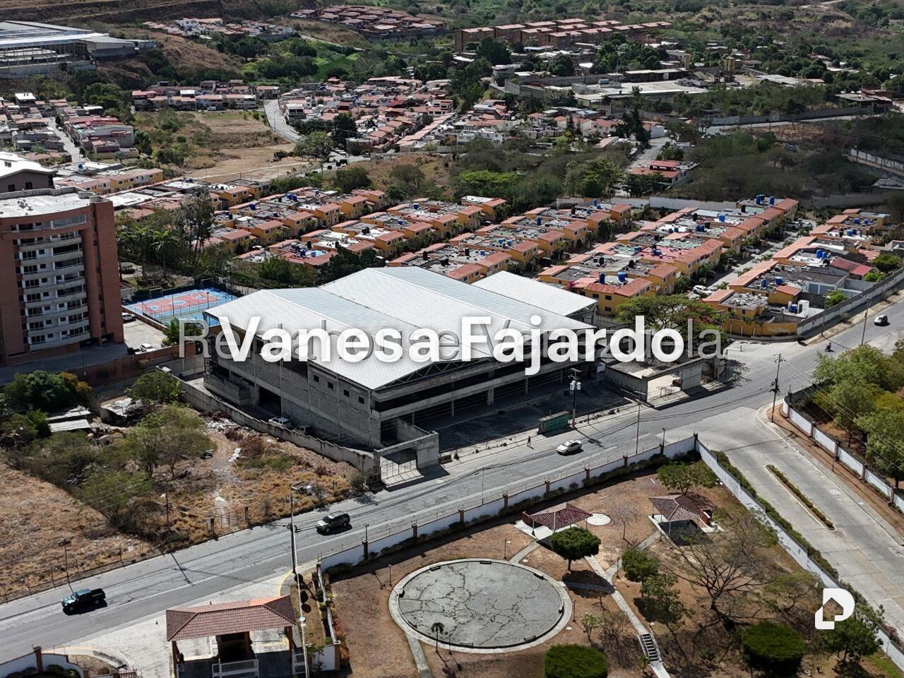 Local comercial en Valle Grande, Guatire – 4