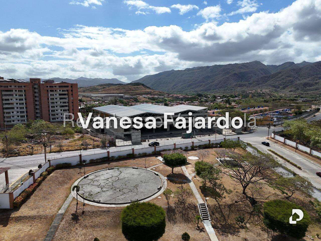 Local comercial en Valle Grande, Guatire – 8