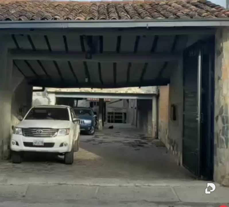 Local comercial en El Hatillo, Caracas – 1