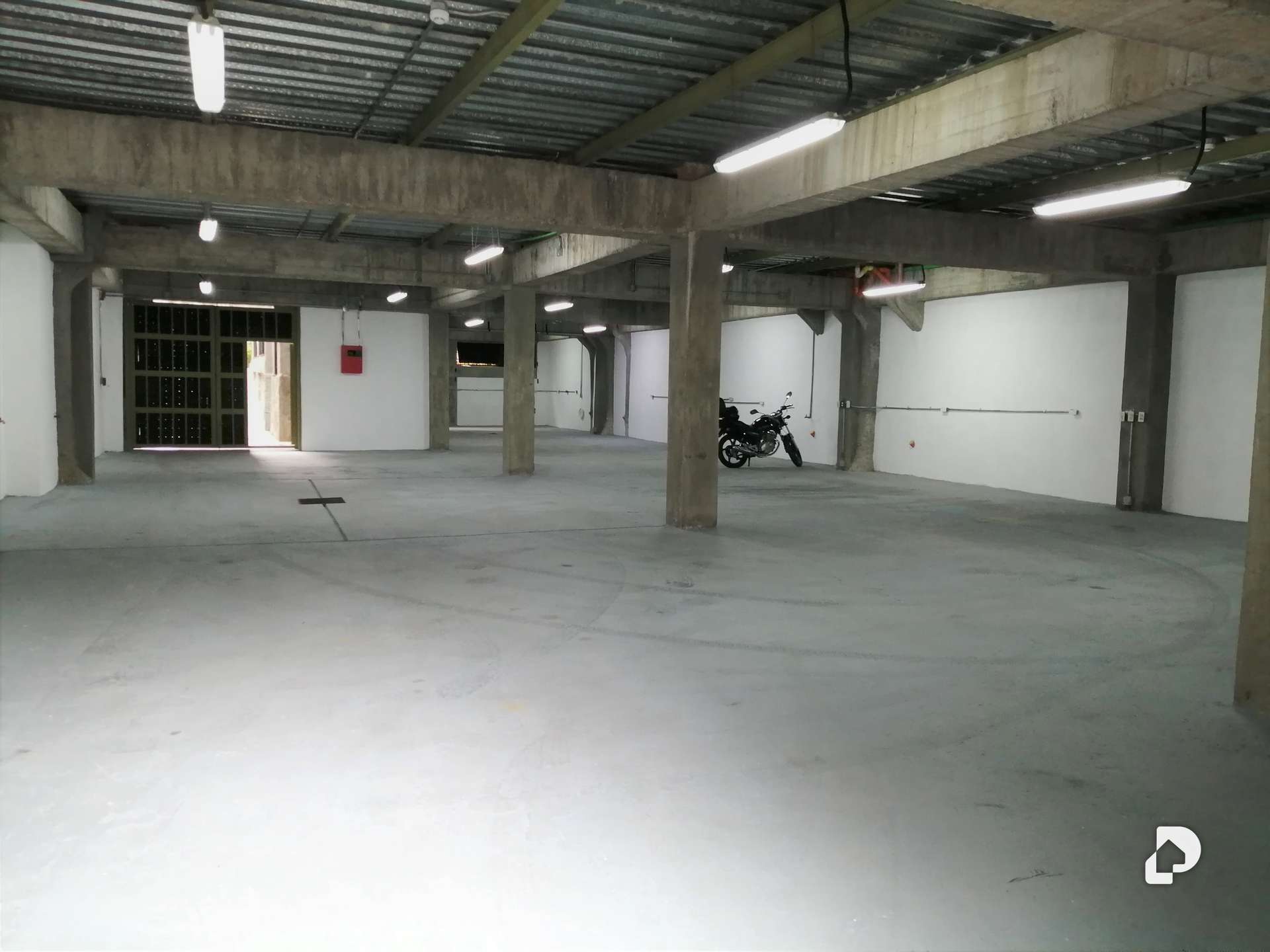 Local comercial en El Hatillo, Caracas – 8
