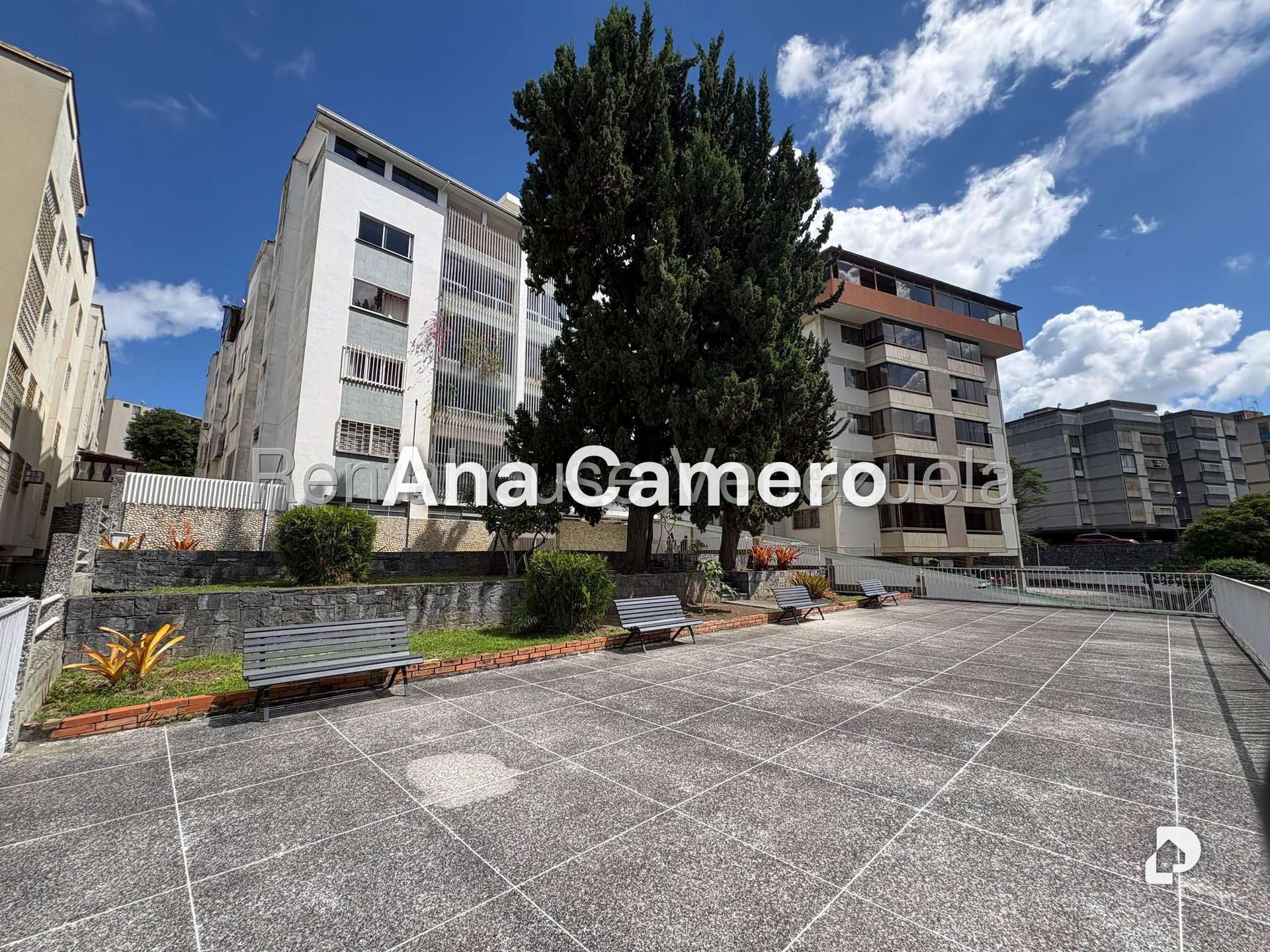 Apartamento en Cumbres de Curumo, Caracas – 30