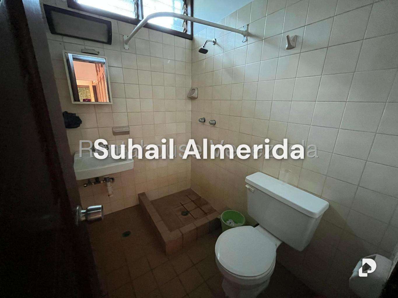 Casa en Guataparo Country Club, Valencia – 38