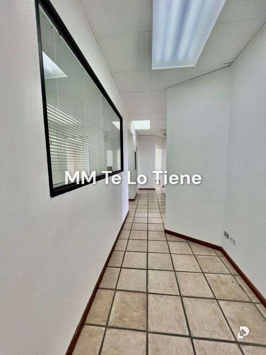 Oficina en Altamira, Caracas – 9