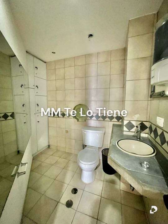 Oficina en Altamira, Caracas – 28
