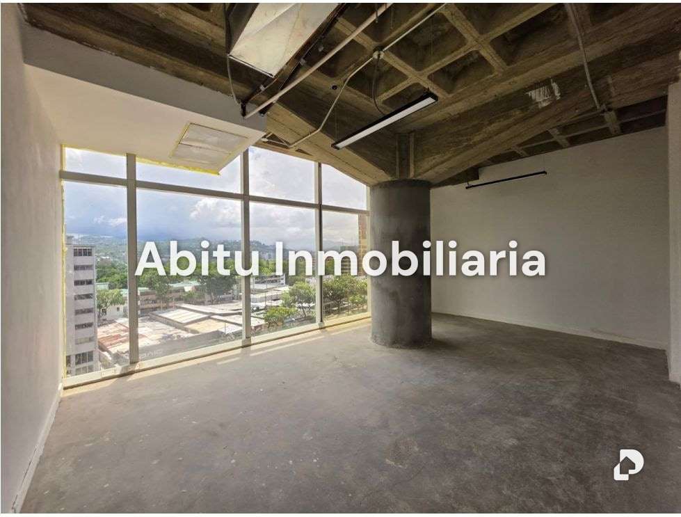 Oficina en Los Palos Grandes, Caracas – 10