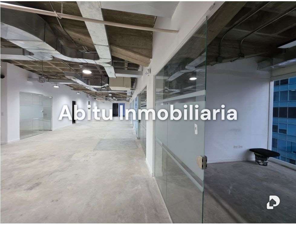 Oficina en Los Palos Grandes, Caracas – 20