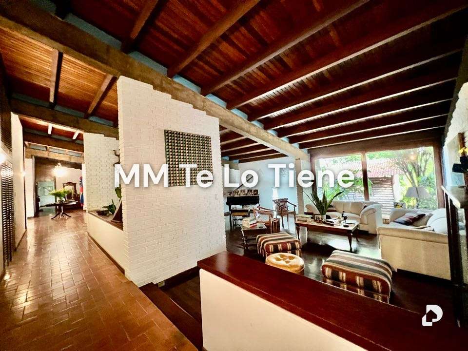 Casa en Los Campitos, Caracas – 14