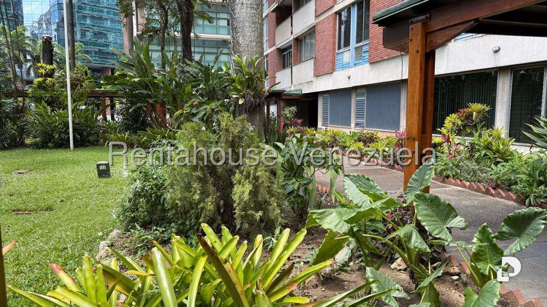 Apartamento en Campo Alegre, Caracas – 4