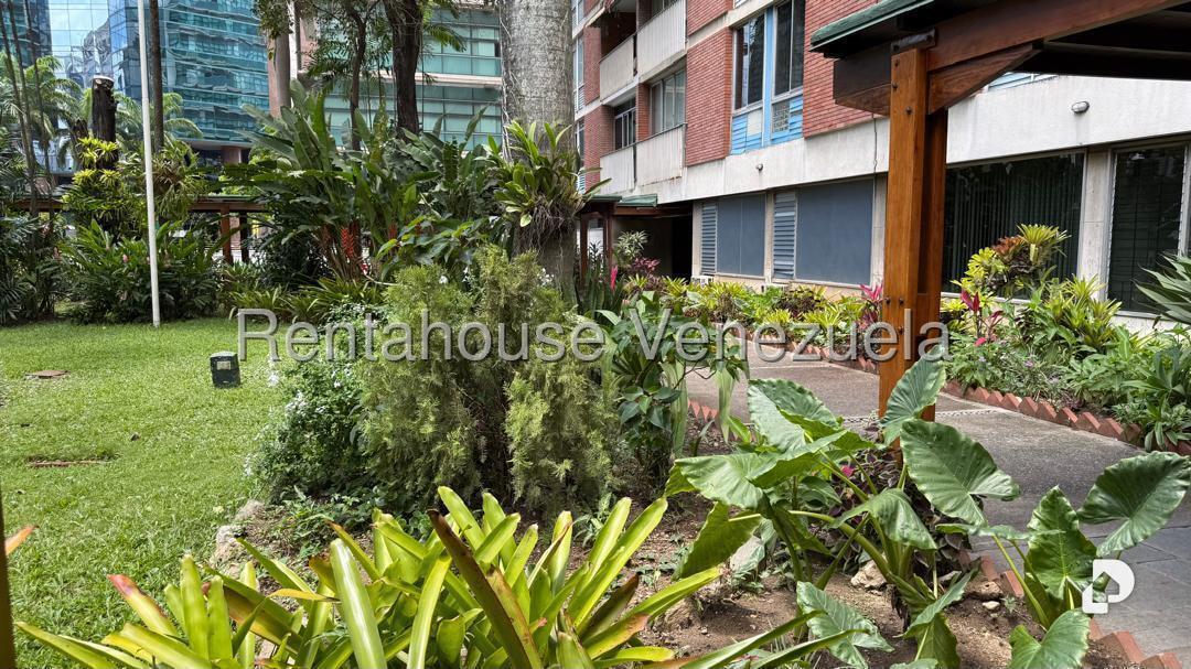 Apartamento en Campo Alegre, Caracas – 4