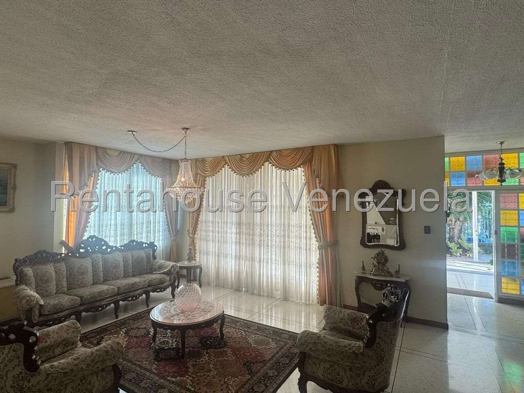 Casa en El Marqués, Caracas
