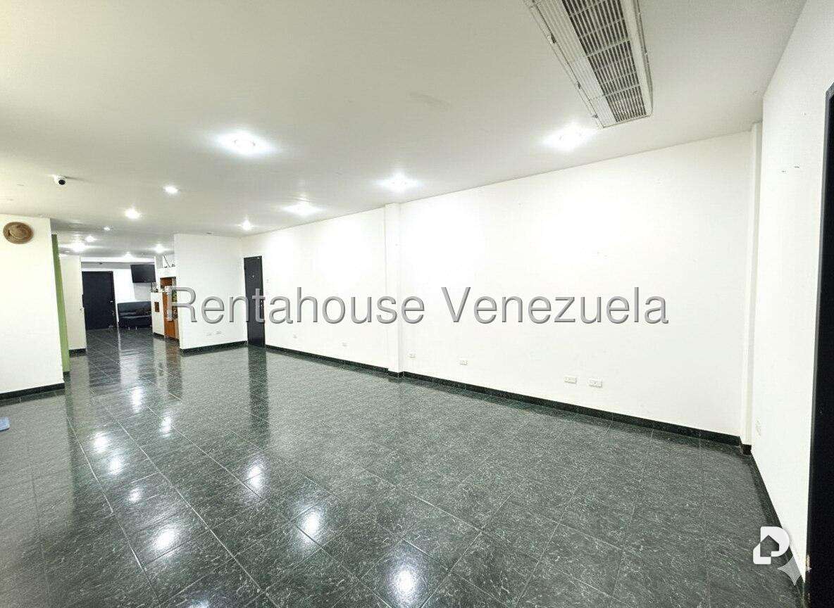 Local comercial en Quinta Crespo, Caracas – 26