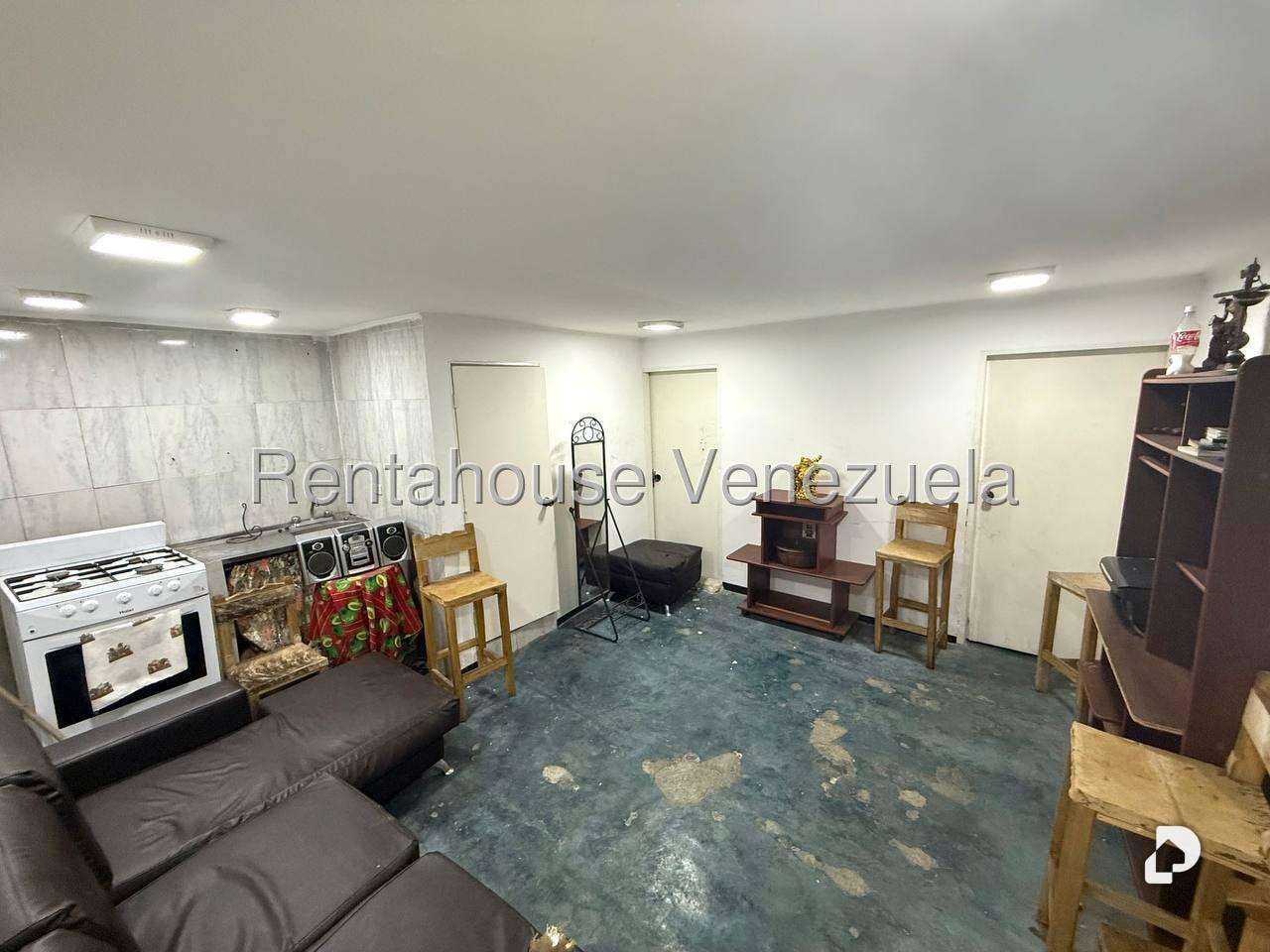 Local comercial en Quinta Crespo, Caracas – 27
