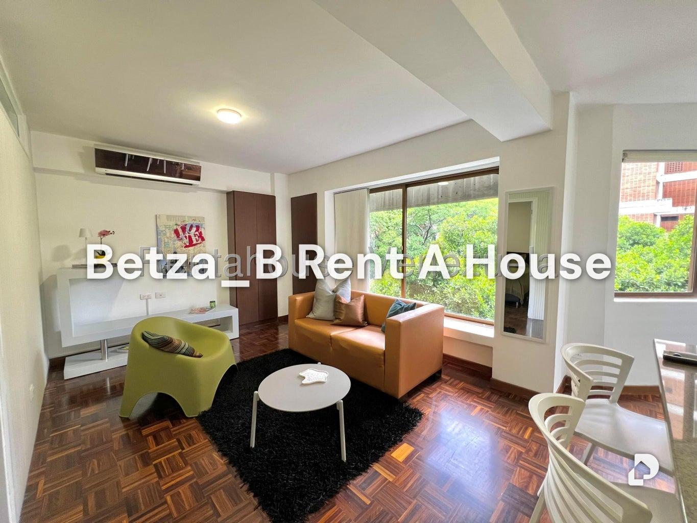 Apartamento en El Rosal, Caracas – 2