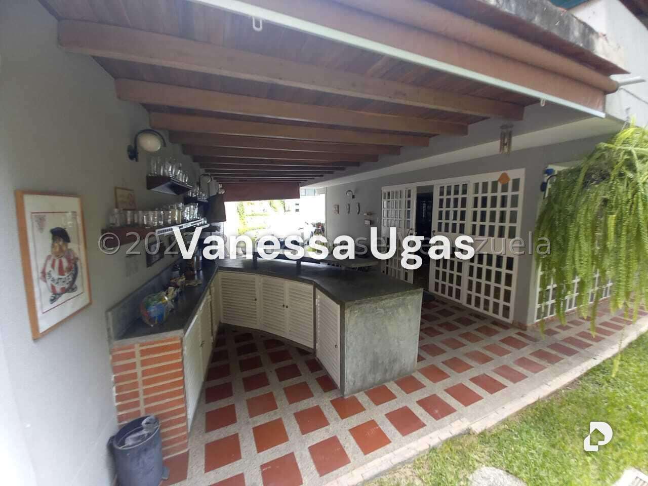 Casa en Prados Del Este, Caracas – 15