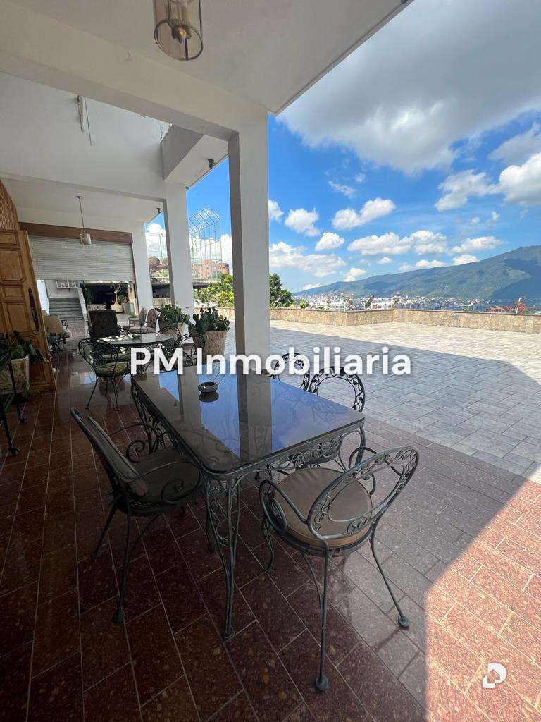 Casa en Colinas de Tamanaco, Caracas – 21