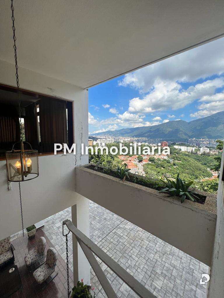 Casa en Colinas de Tamanaco, Caracas – 18