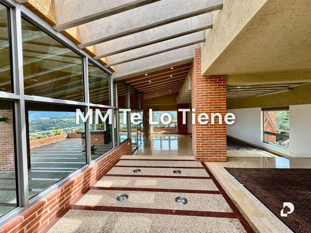 Apartment in Oripoto, Caracas – 4