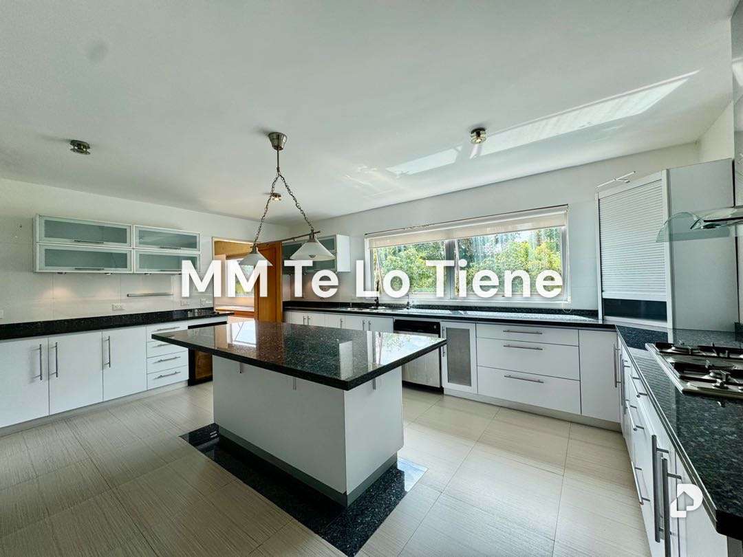 Apartment in Oripoto, Caracas – 20