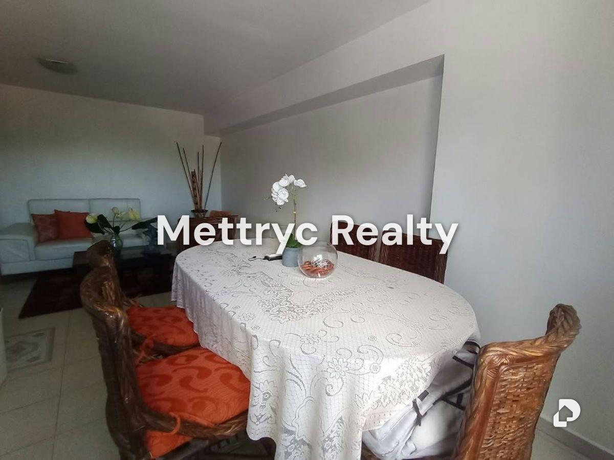 Apartamento en El Parral, Valencia – 2