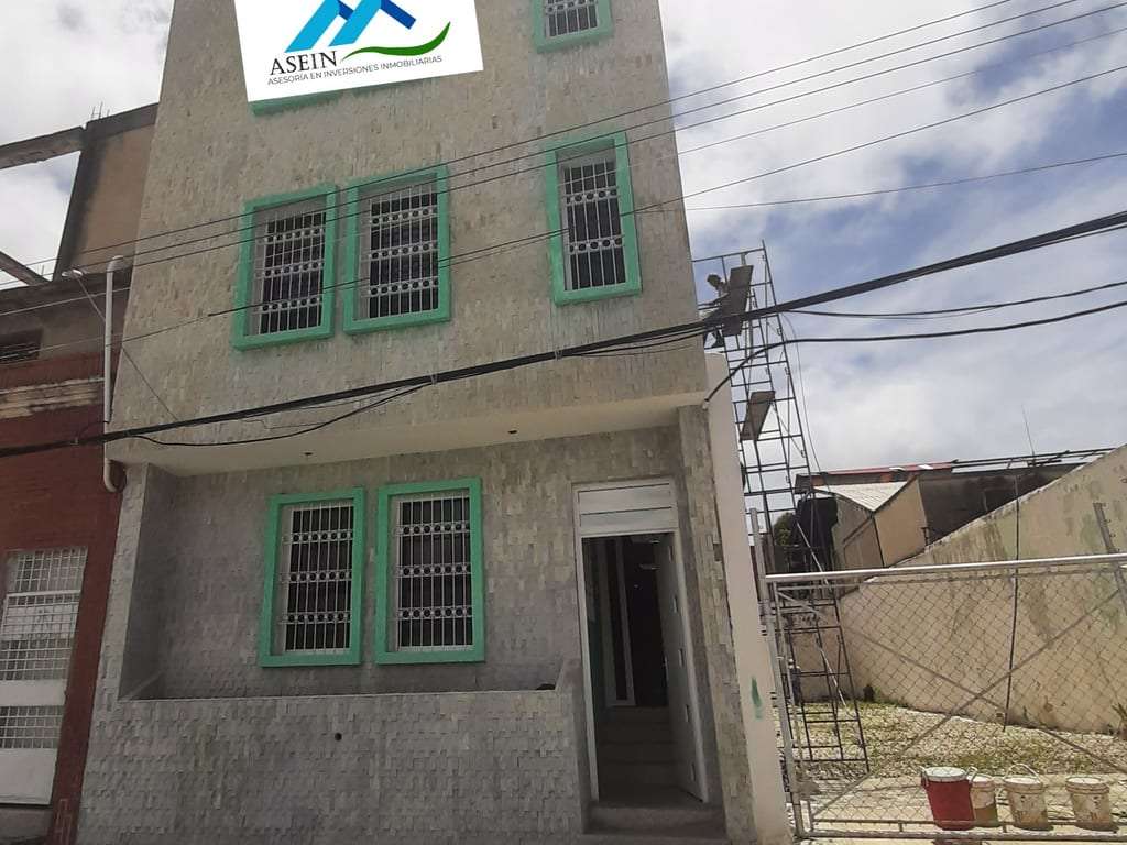 Building in Puerto Cabello - 1