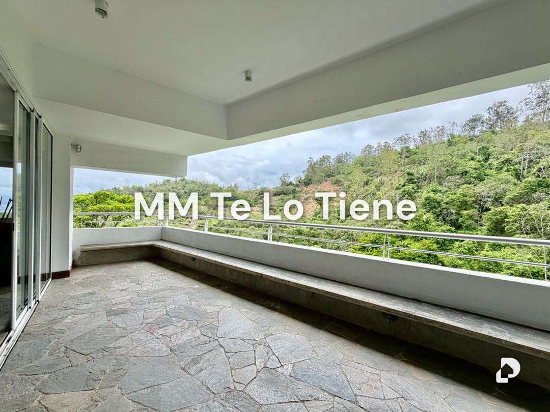 Casa en Alto Hatillo, Caracas – 22
