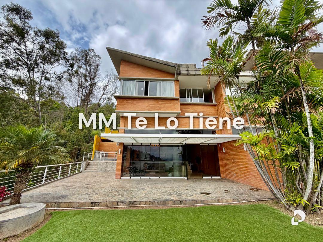 Casa en Alto Hatillo, Caracas – 1