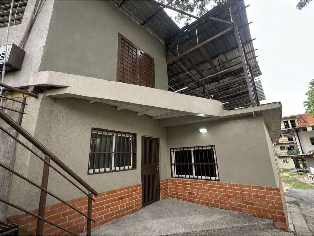 Oficina en Carabobo, Valencia - 1