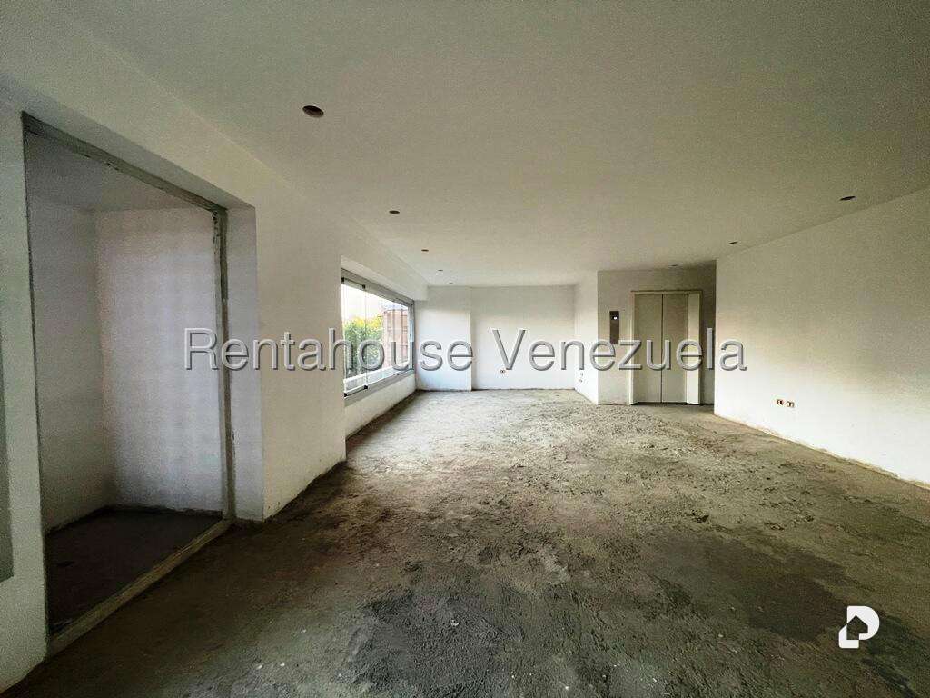 Apartamento en Los Dos Caminos, Caracas – 12