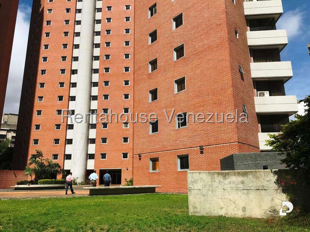 Apartamento en Los Dos Caminos, Caracas – 52