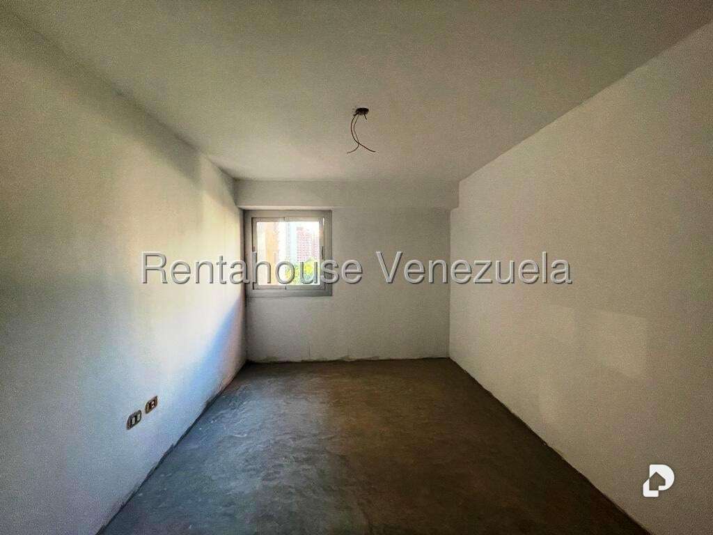 Apartamento en Los Dos Caminos, Caracas – 31
