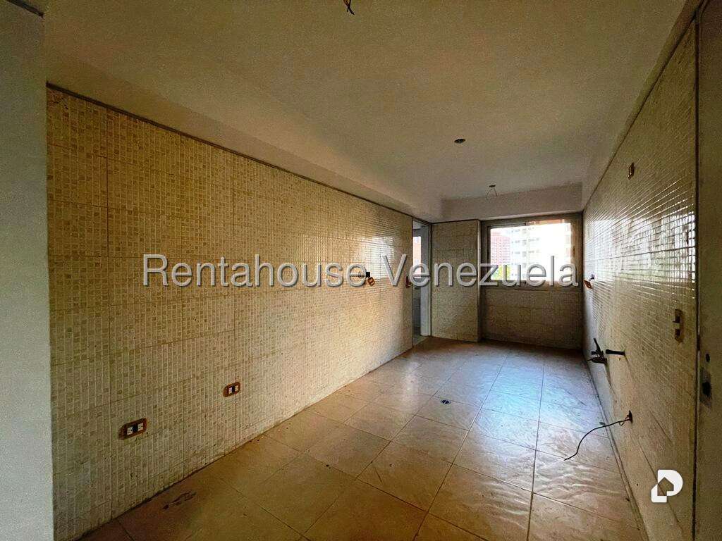 Apartamento en Los Dos Caminos, Caracas – 36