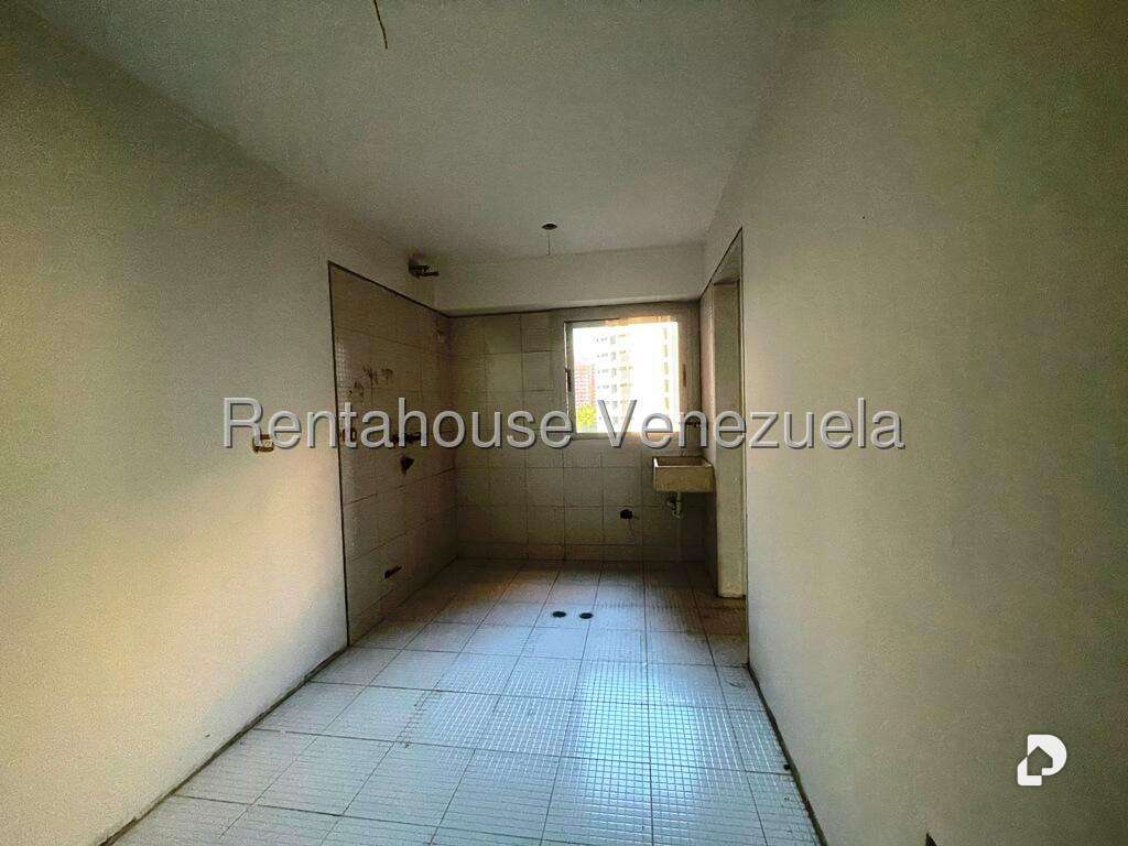Apartamento en Los Dos Caminos, Caracas – 44