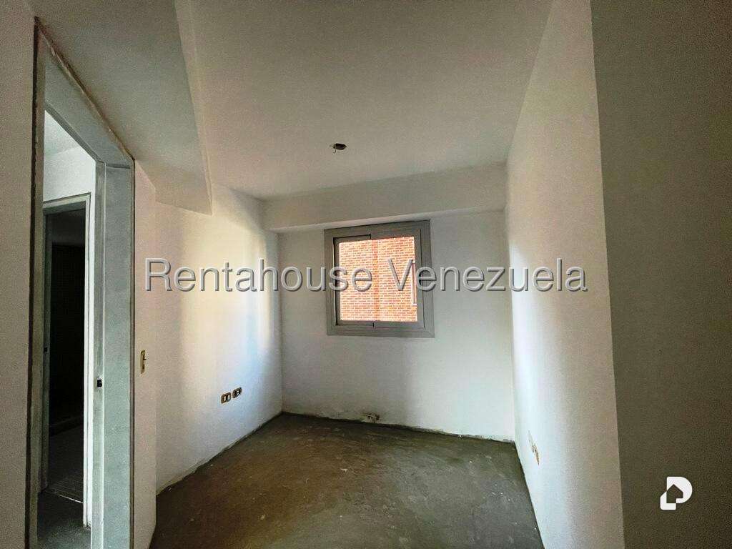 Apartamento en Los Dos Caminos, Caracas – 26