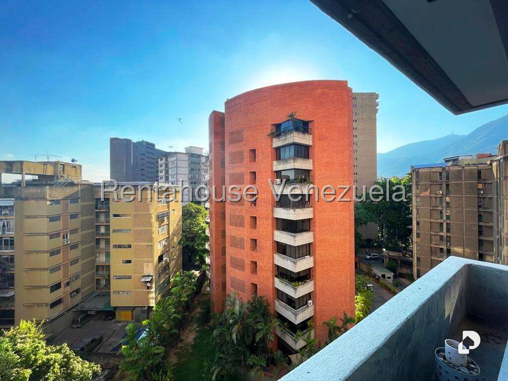 Apartamento en Los Dos Caminos, Caracas – 18