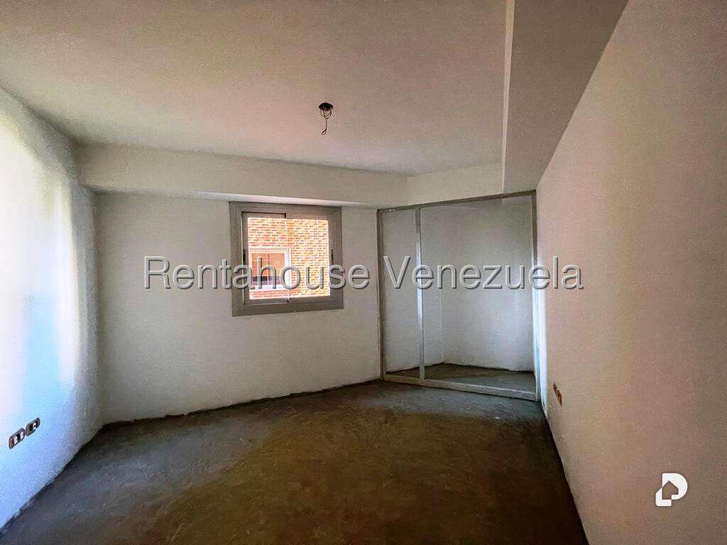 Apartamento en Los Dos Caminos, Caracas – 29