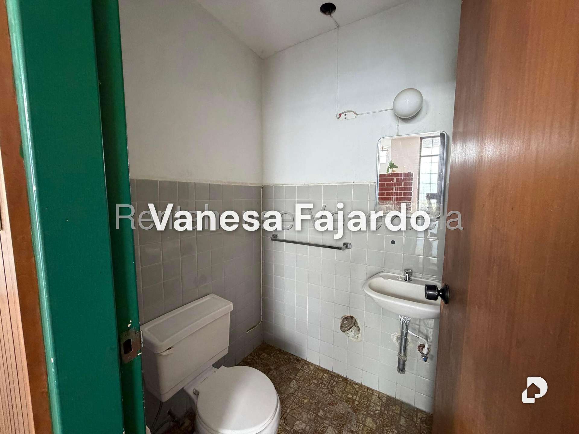 Casa en La Trinidad, Caracas – 15