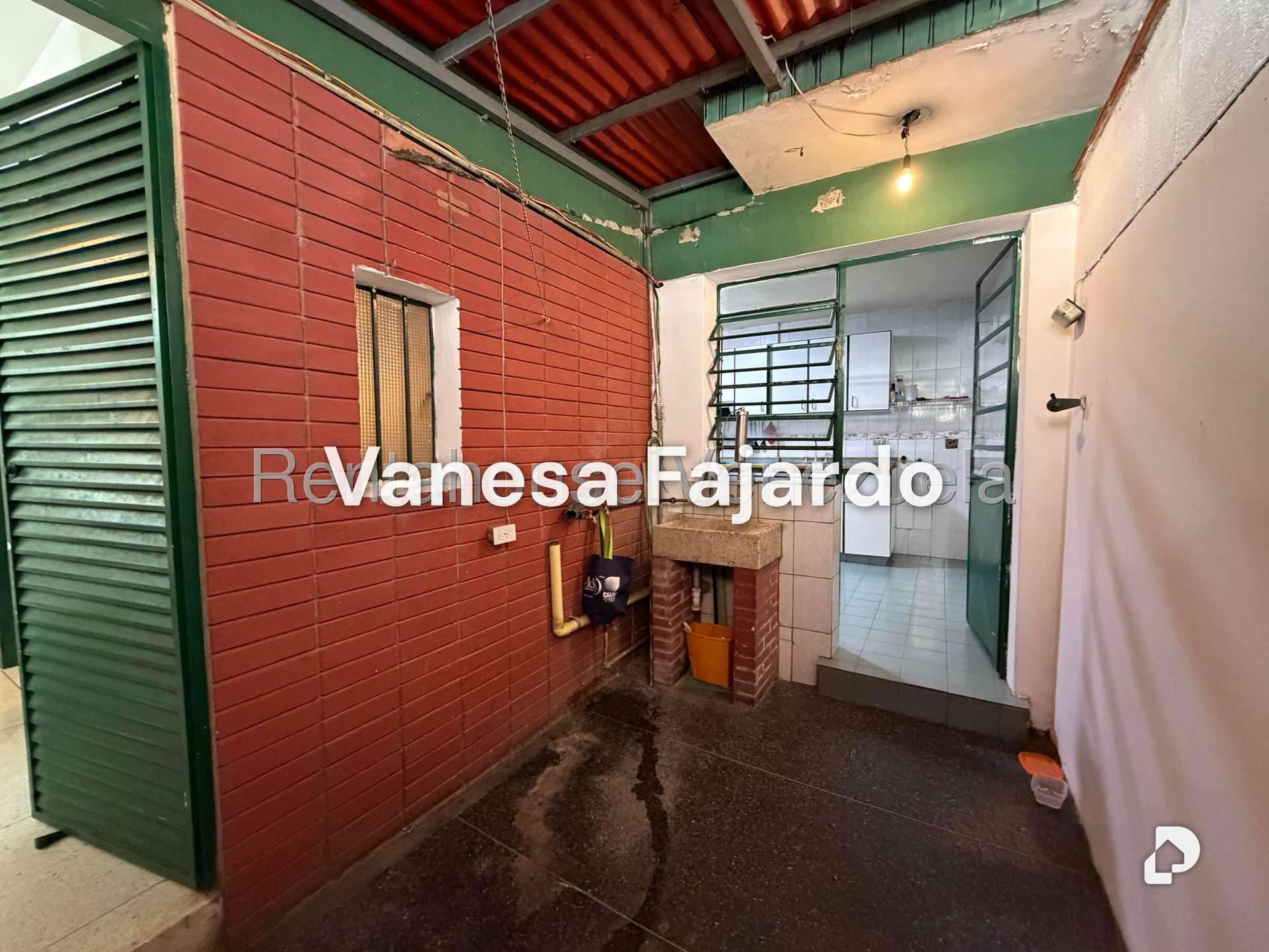 Casa en La Trinidad, Caracas – 8