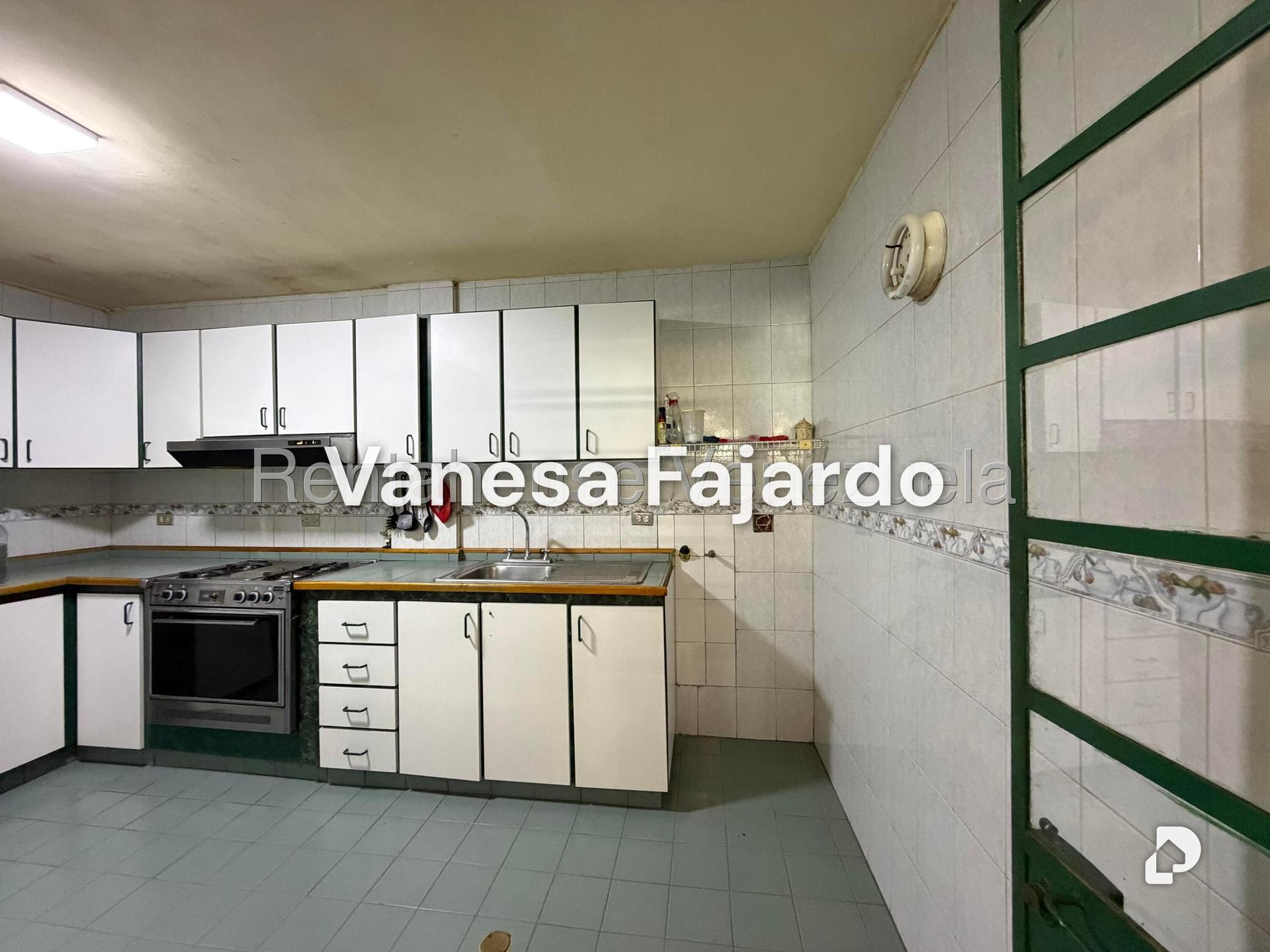 Casa en La Trinidad, Caracas – 5