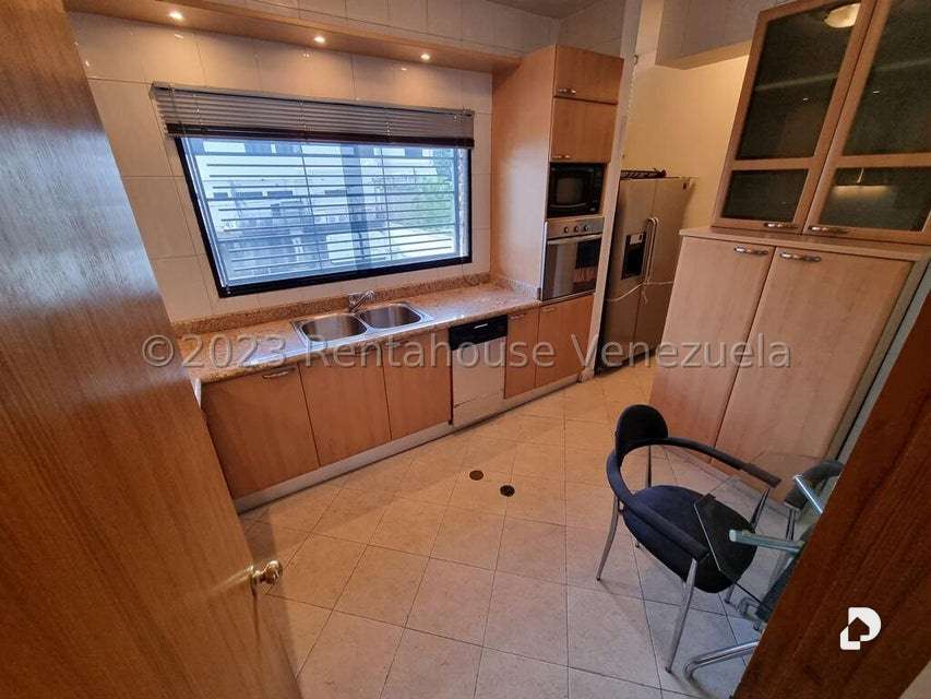 Apartamento en Campo Alegre, Caracas – 7