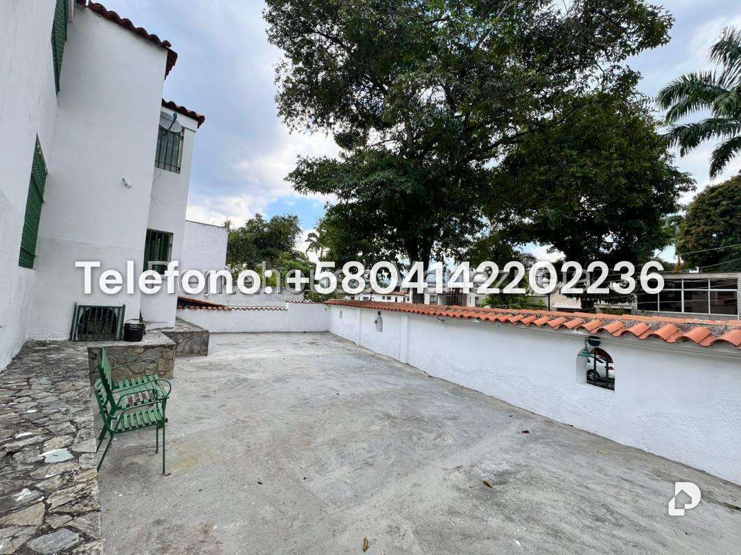 Casa en Prados del Este, Caracas – 23